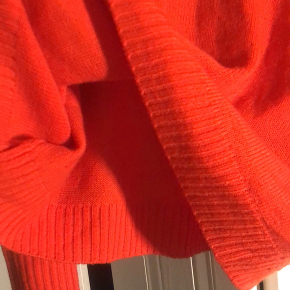 (Bundle only) Soft casual sweater - Picture 3 of 3